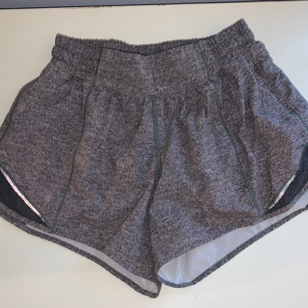 Size 4 Heather gray lululemon 4 inch hotty hot shorts
